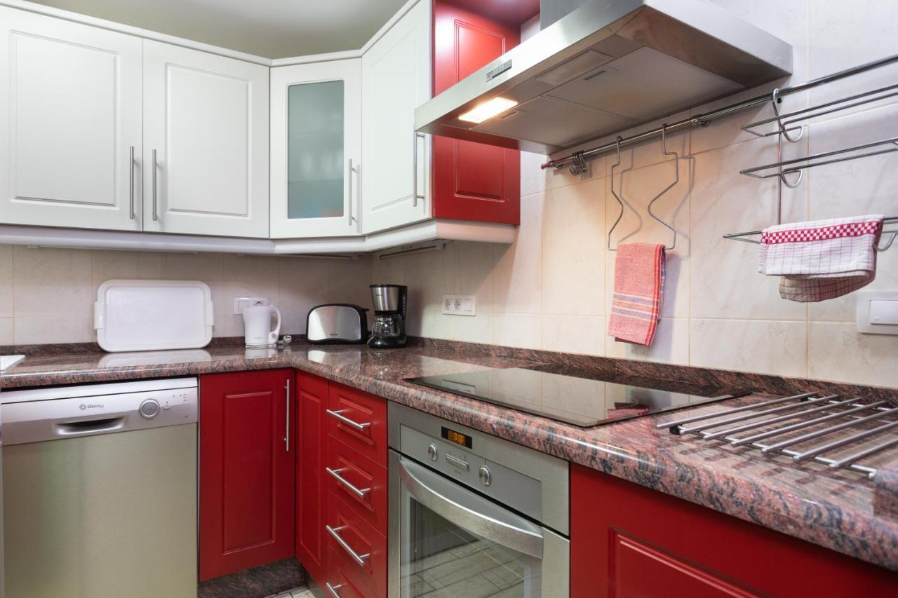 Exclusive Penthouse Playa Las Vistas 4 Close To The Sea And Beach, Aircondition For A Fee, Wifi, Terrace, Heated Pool Playa de las Americas  Ngoại thất bức ảnh