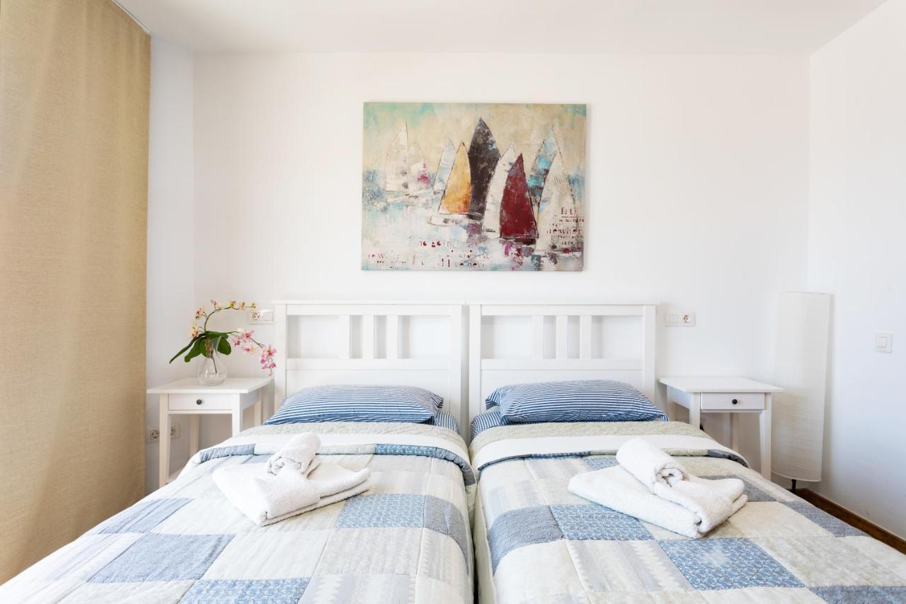 Exclusive Penthouse Playa Las Vistas 4 Close To The Sea And Beach, Aircondition For A Fee, Wifi, Terrace, Heated Pool Playa de las Americas  Ngoại thất bức ảnh
