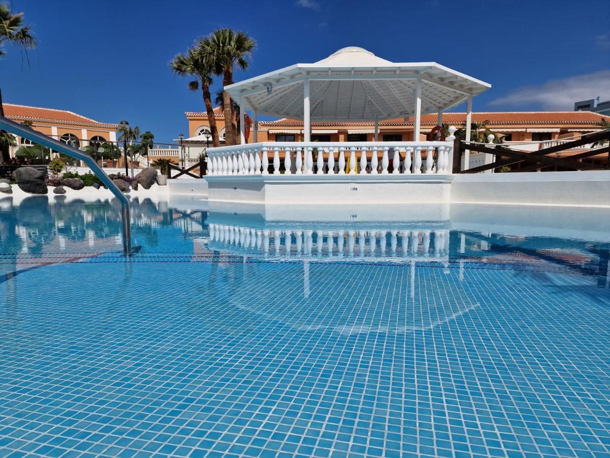 Exclusive Penthouse Playa Las Vistas 4 Close To The Sea And Beach, Aircondition For A Fee, Wifi, Terrace, Heated Pool Playa de las Americas  Ngoại thất bức ảnh